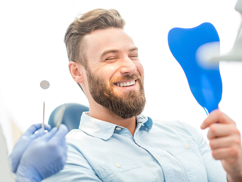 Dental Implants Dentist in Lunenburg